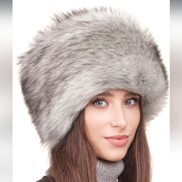 Futrzane Classic Cossack Polish/Russian Grey white Faux Fur Hat Made in Europe - Picture 1 of 3